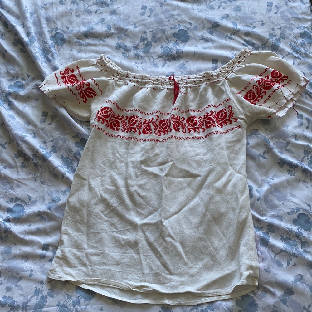 Cute cream blouse with red embroidery